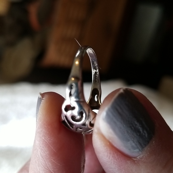 2 Sterling Rings - Picture 7 of 12